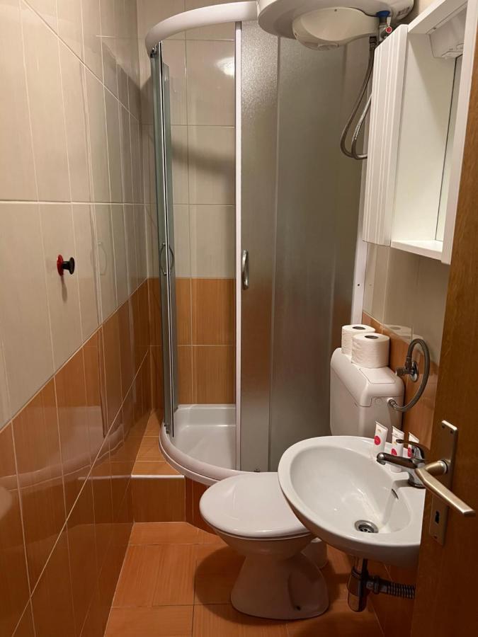 Apartmani Kacola Tučepi المظهر الخارجي الصورة