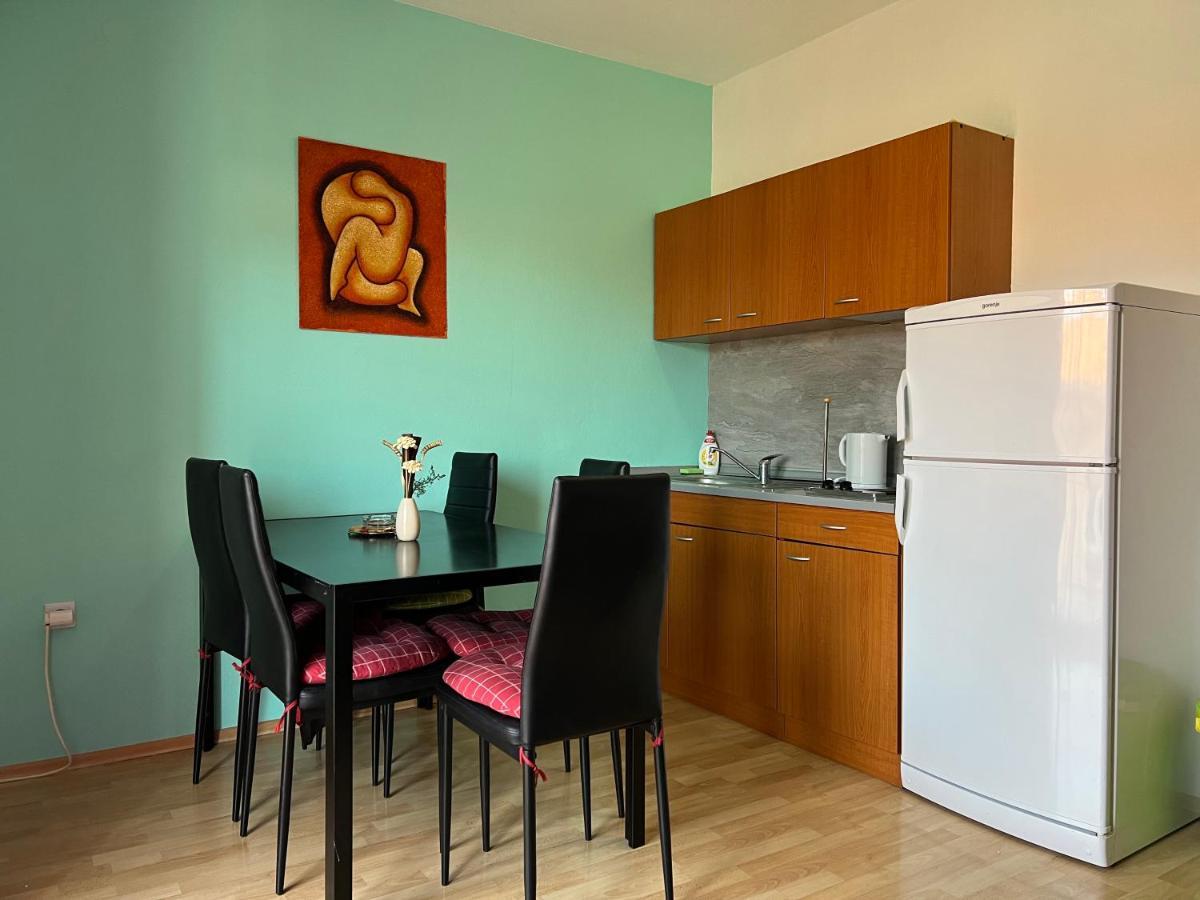 Apartmani Kacola Tučepi المظهر الخارجي الصورة